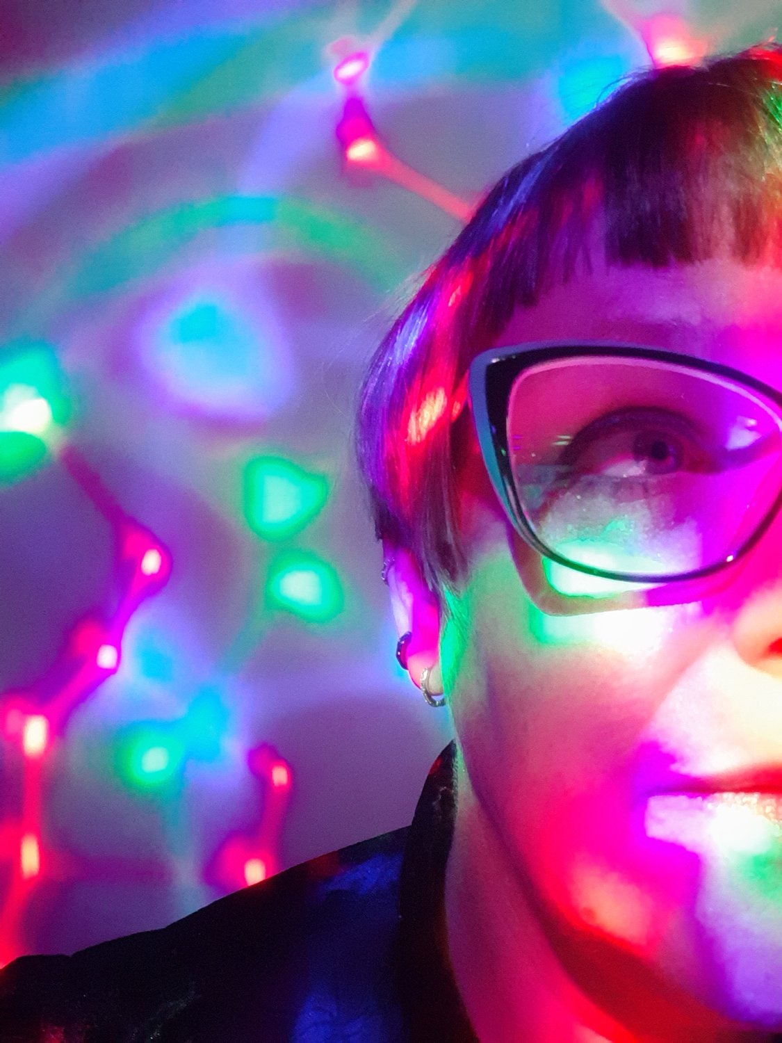 CN-Stephaie-Quilliams-artist-image-web