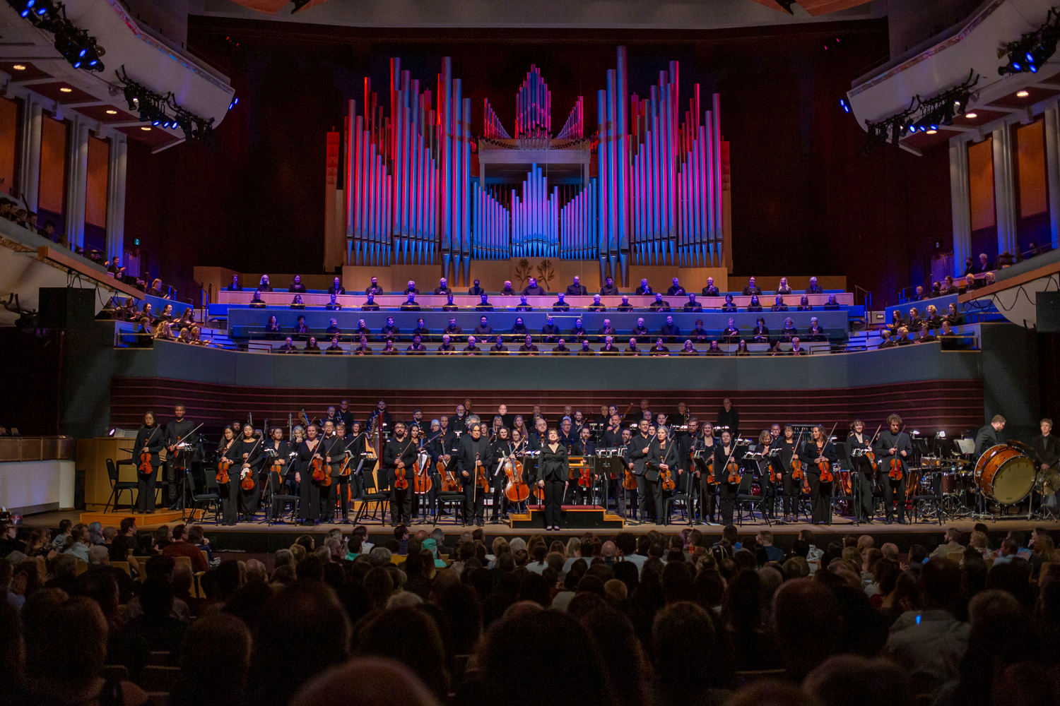 WkC25_CalgaryPhil_2425_ScifiSpectacular-Dennis-Envoldsen-Calgary-Philharmonic